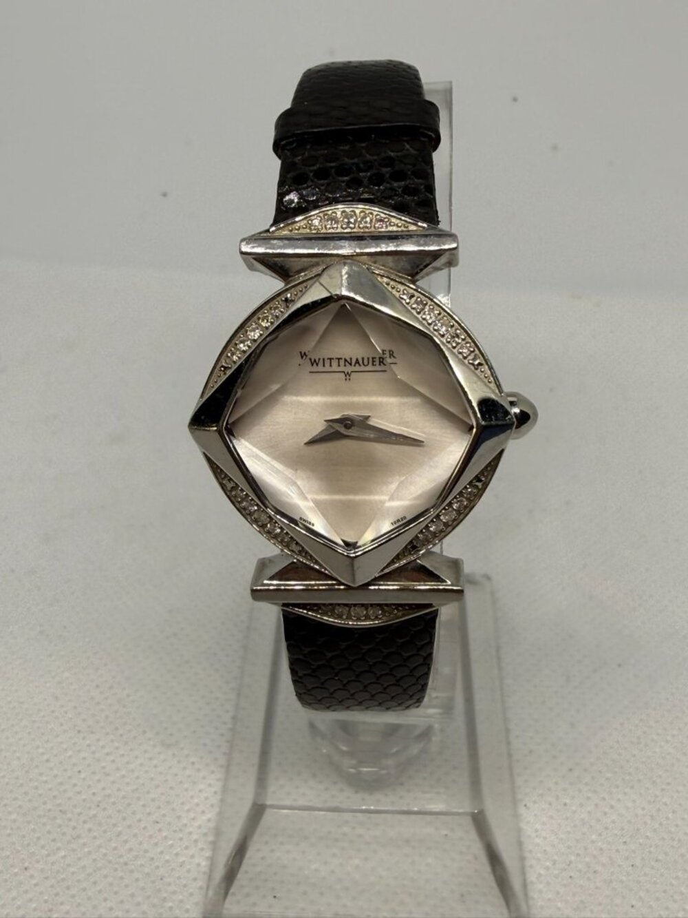 Wittnauer Winter Garden 10R20 Square Case 30 Diamond Bezel Women’s Watch